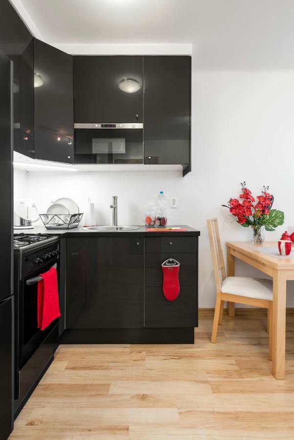 Apartment Saski Garden Marszalkowska Street Warsaw Exterior photo